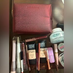 Make up bundle 🌹